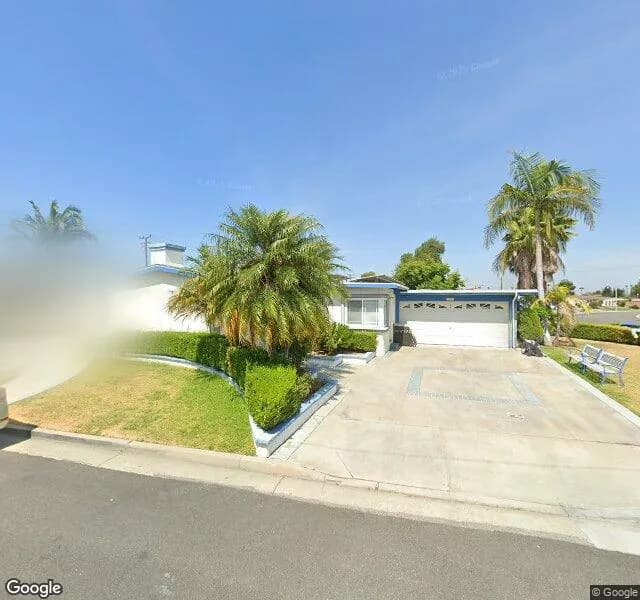 La Mirada Villa For The Elderly