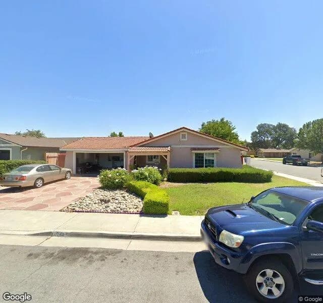 Lifetouch The Elegant Living Residential Home Care - Board And Care Home in Paso Robles, California