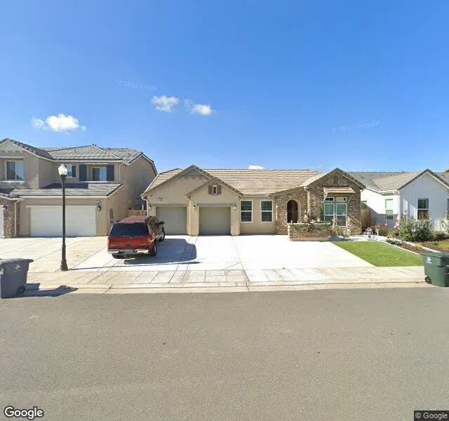 Lotus Senior Living Center Ii - Board And Care Home in Clovis, California