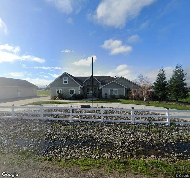 Lyford Family Home - Adult Residential Facility in Red Bluff, California