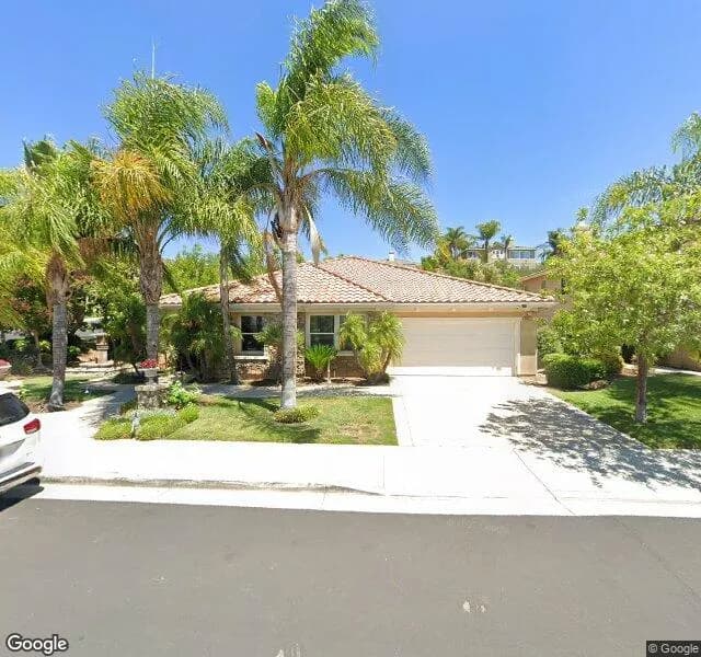 Mameleh & Tateleh's Upscale Living