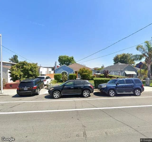 Maxim Residential Home - Adult Residential Facility in San Mateo, California