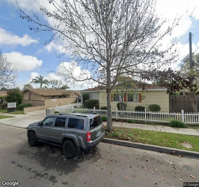 Mesa Verde Residential Care Center - Assisted Living Facility in Costa Mesa, California