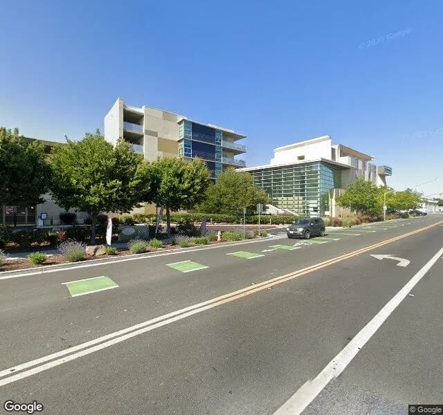 Moldaw Family Residences At 899 Charleston