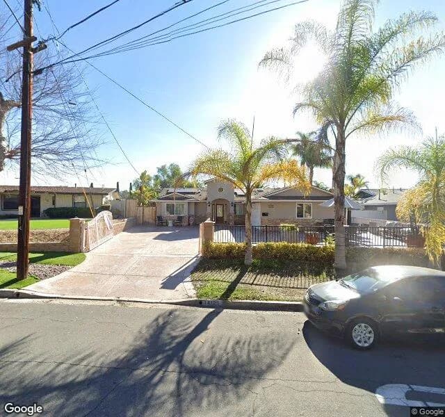 New World Villa South