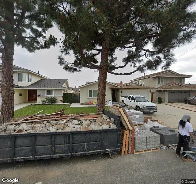 Oakk Care Residential Facility For The Elderly - Board And Care Home in Carson, California