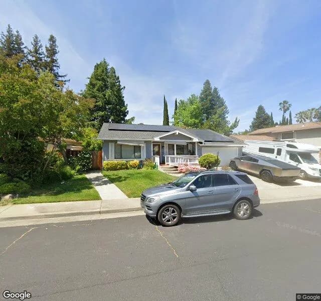 Paradise Valley Residential Care Home - Board And Care Home in Fairfield, California