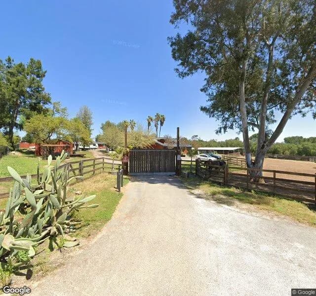 Ramona Senior Lodge Assisted Living - Board And Care Home in Ramona, California