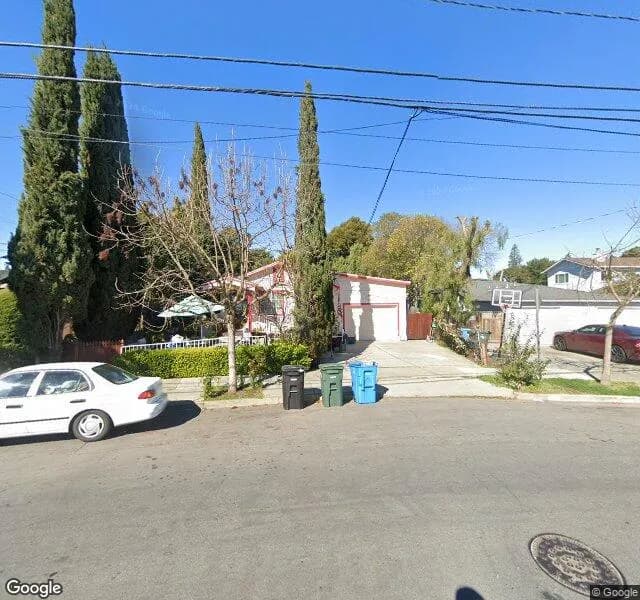 Redwood Acres Residential Home - Board And Care Home in Redwood City, California