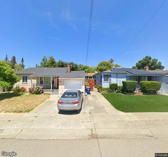 Redwood Care Home - Adult Residential Facility in Castro Valley, California