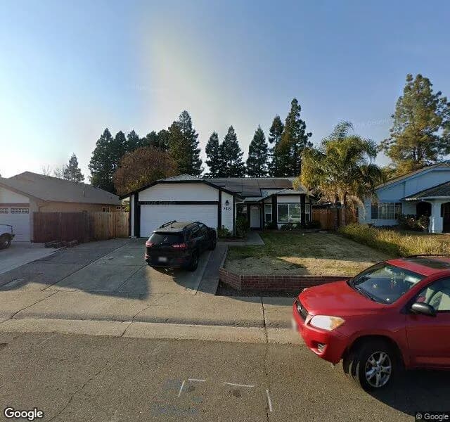 Refined Senior Living - Board And Care Home in Sacramento, California