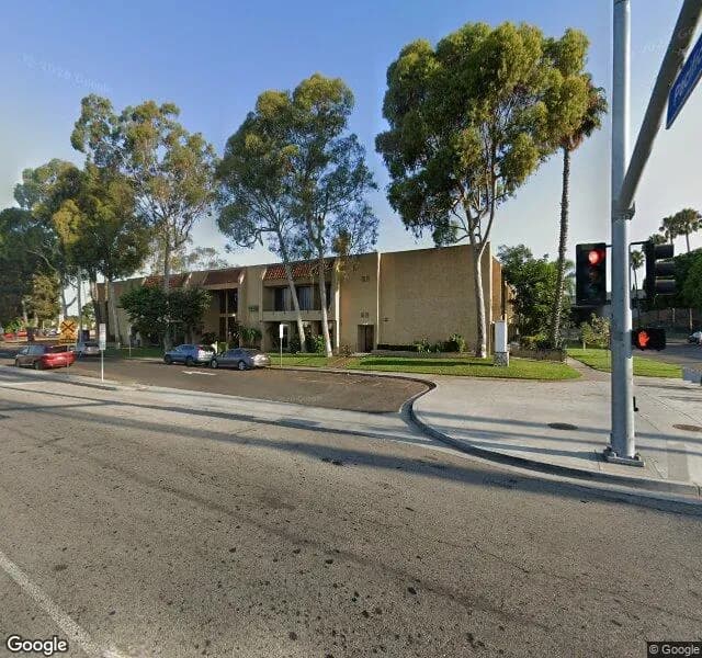 Regent Villa Retirement Home - Assisted Living Facility in Long Beach, California