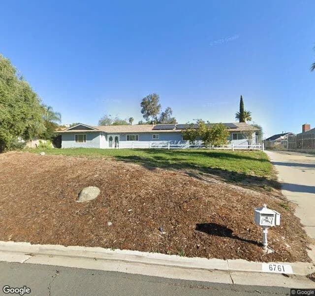 Robillard Elderly Home Care - Board And Care Home in Riverside, California