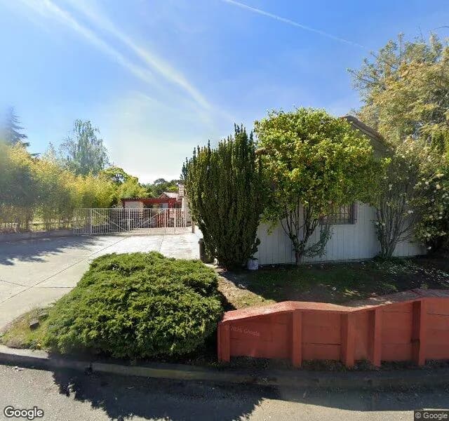 Royal Colony View Place - Assisted Living Facility in Hayward, California