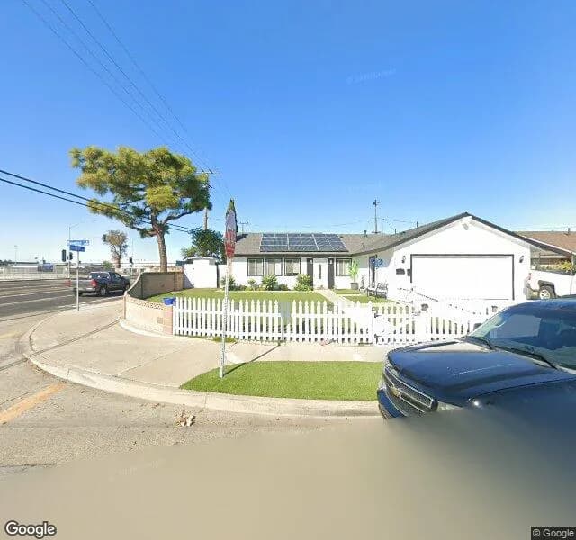 Royalist Home Care - Board And Care Home in Huntington Beach, California