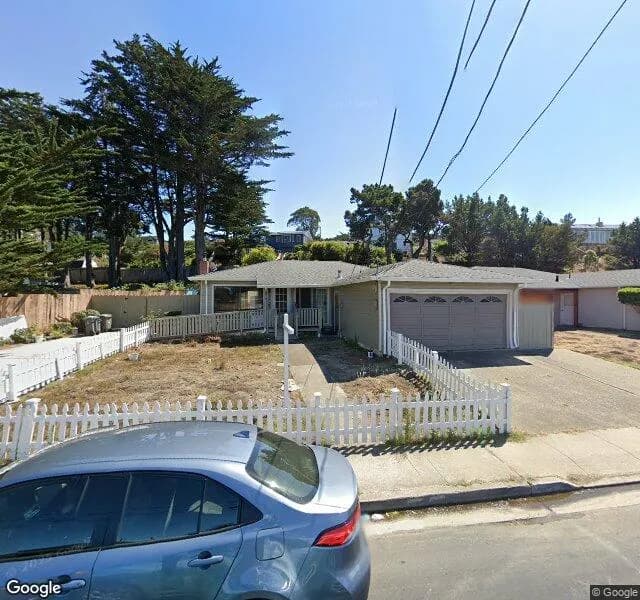 Saint Jarrielle Residential Care - Board And Care Home in Pacifica, California