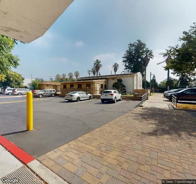 Sakura Gardens At Los Angeles