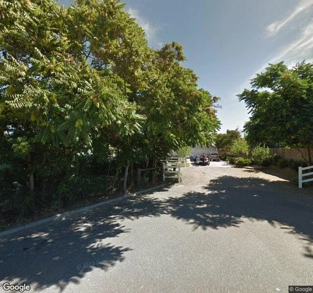 Serenity Hill Residential Care Home - Assisted Living Facility in Oakdale, California