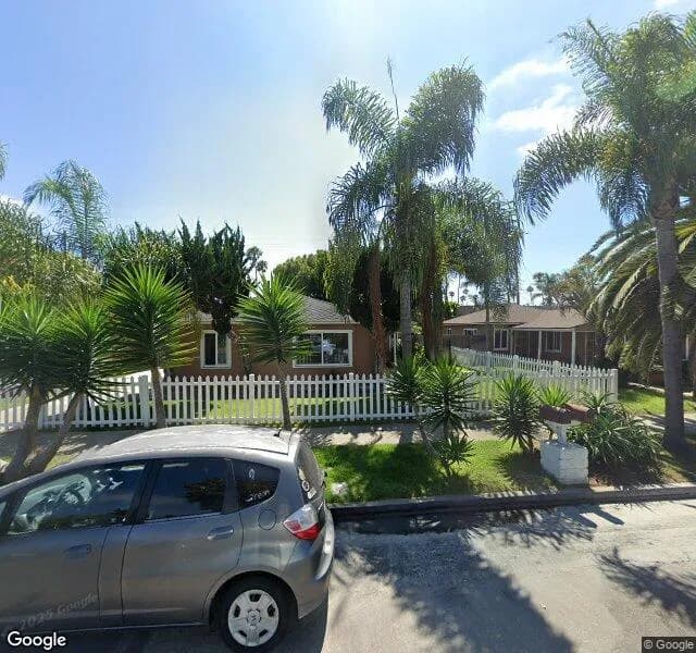 Shoreside Villa Assisted Living - Board And Care Home in Oceanside, California