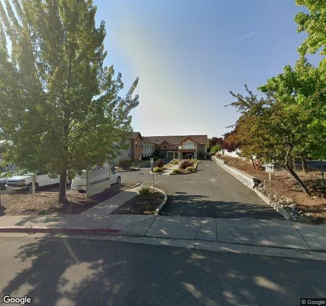 Siskiyou Springs Assisted Living And Memory Care - Assisted Living Facility in Yreka, California