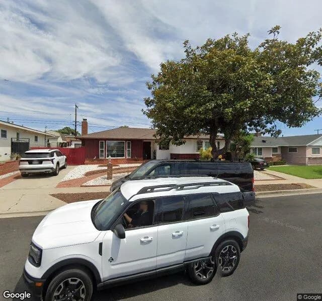 Smith Family Residential Care - Adult Residential Facility in Inglewood, California