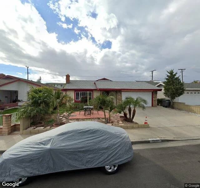 Sterling Senior Living 3 - Board And Care Home in Carson, California