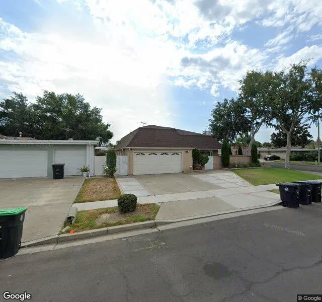 Suncoast Senior Care - Board And Care Home in Tustin, California