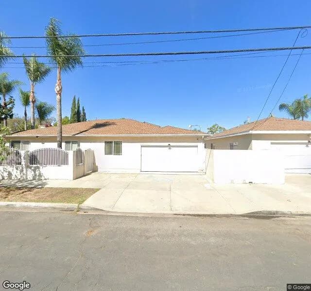 Tranquil Gardens Elderly Living - Board And Care Home in North Hollywood, California