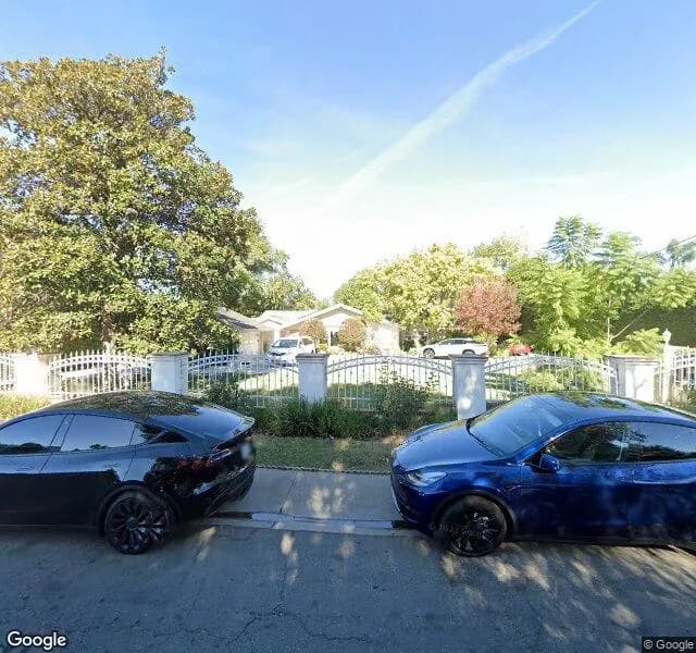 Walnut Acres Residential Care - Board And Care Home in Woodland Hills, California