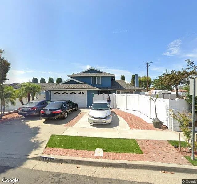 Waymakers Transitional Age Youth Crisis Res Prgrm - Social Rehabilitation Facility in Tustin, California