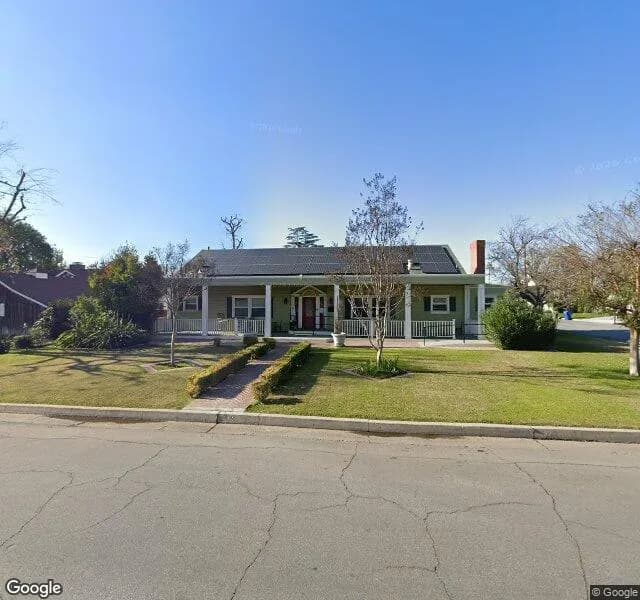 Westchester Home On Spruce, The - Board And Care Home in Bakersfield, California