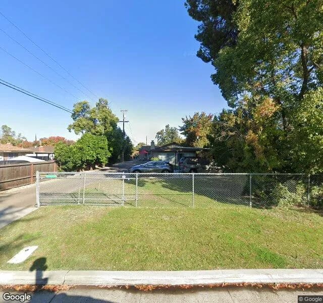 William's Residential Care For The Elderly Llc - Board And Care Home in Fresno, California